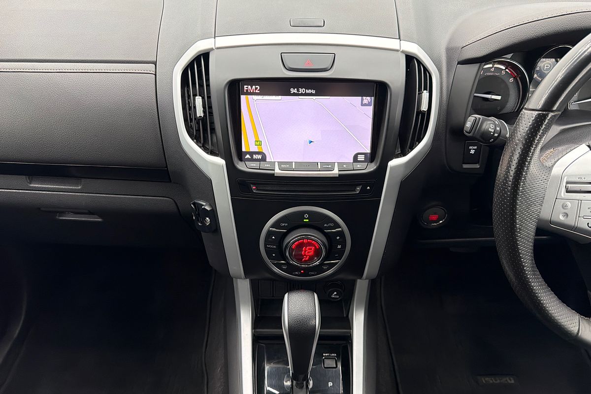 2017 Isuzu MU-X LS-T