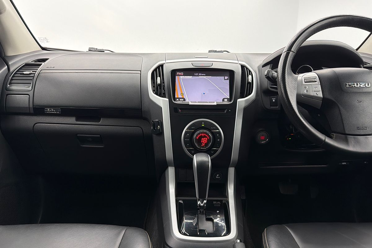 2017 Isuzu MU-X LS-T