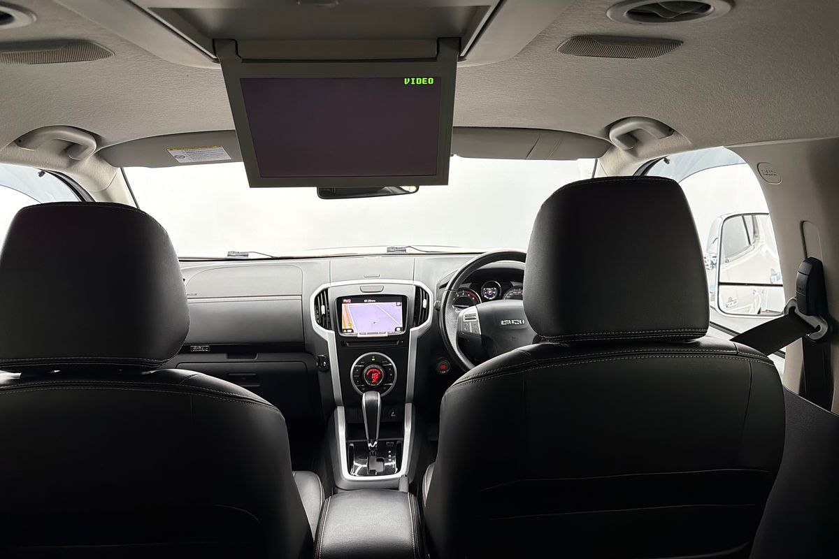 2017 Isuzu MU-X LS-T