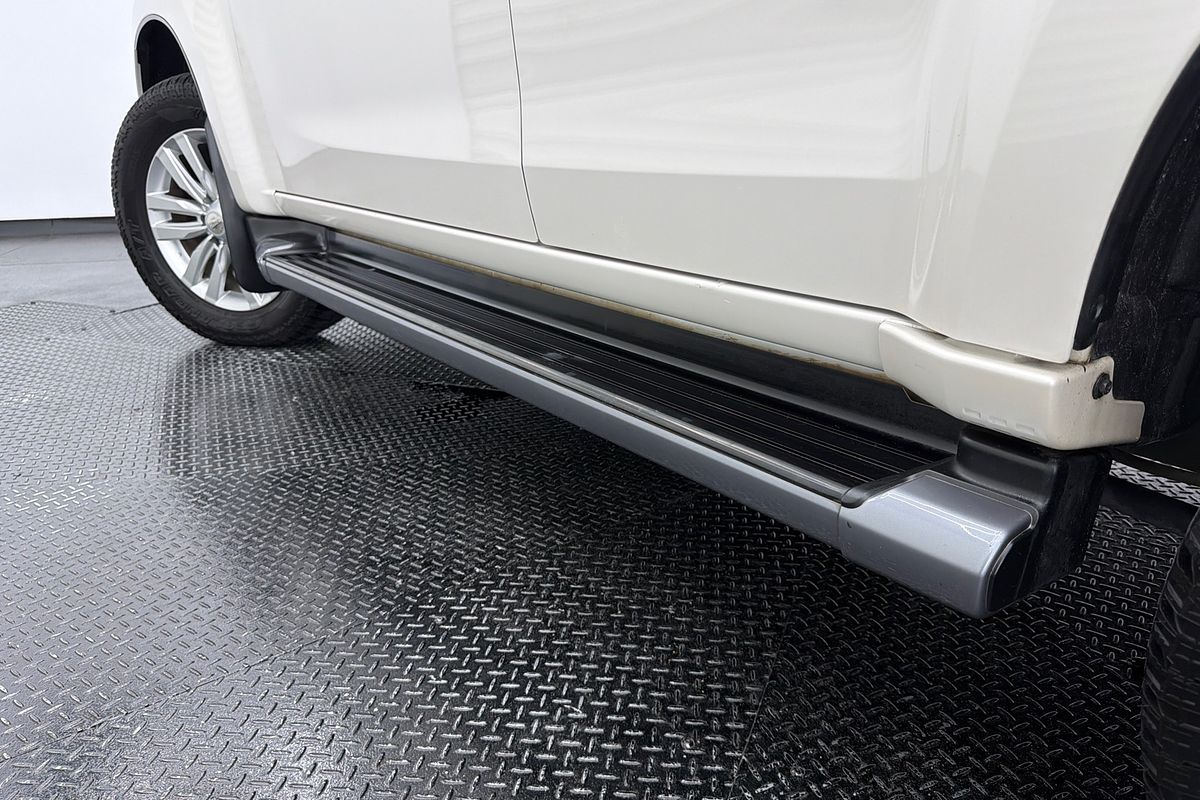 2017 Isuzu MU-X LS-T