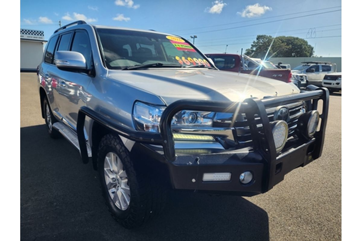 2016 Toyota Landcruiser Sahara VDJ200R