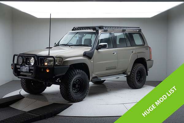 2012 Nissan Patrol ST GU 8