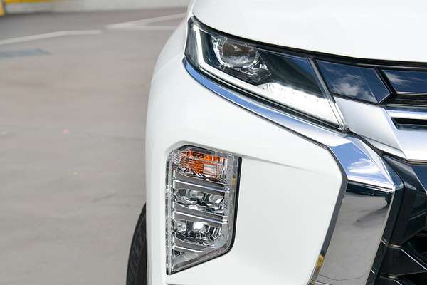 2025 Mitsubishi Pajero Sport GLS QG thumb-1