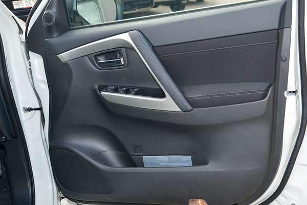 2025 Mitsubishi Pajero Sport GLS QG thumb-15