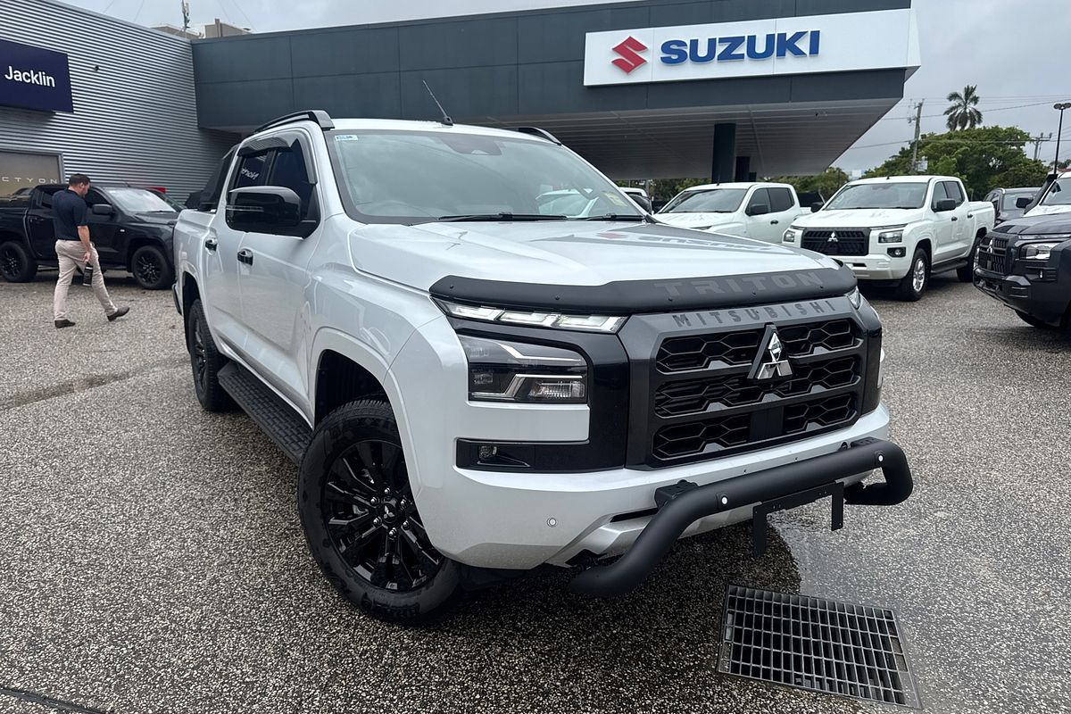 2025 Mitsubishi Triton GSR MV 4X4