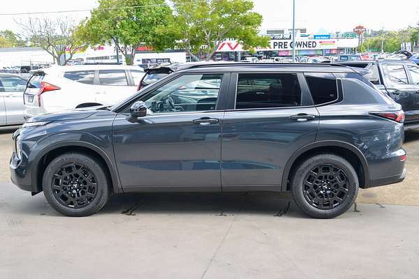 2025 Mitsubishi Outlander LS ZM thumb-4