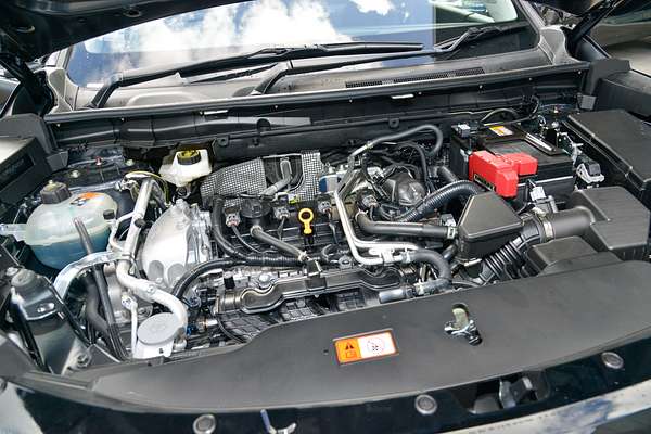 2025 Mitsubishi Outlander LS ZM thumb-7