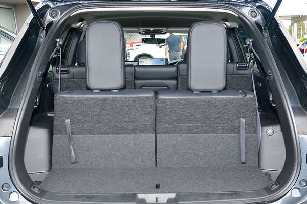 2025 Mitsubishi Outlander LS ZM thumb-18