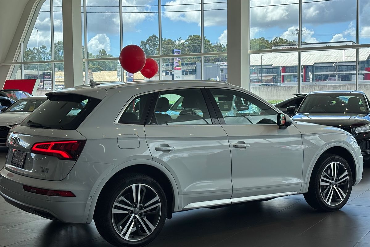 2018 Audi Q5 45 TFSI sport FY