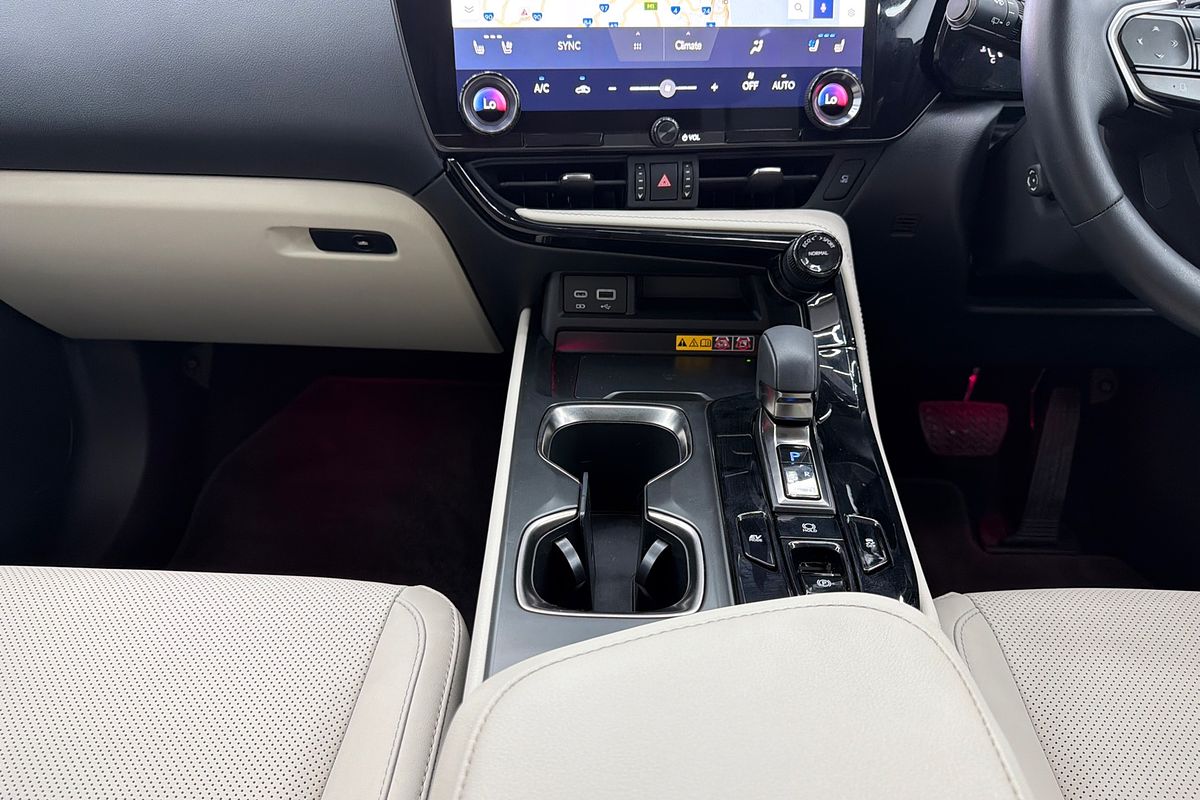 2025 Lexus NX NX350h Sports Luxury AAZH20R