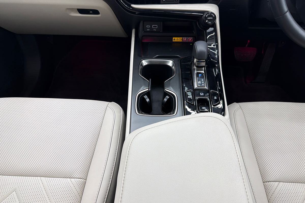 2025 Lexus NX NX350h Sports Luxury AAZH20R