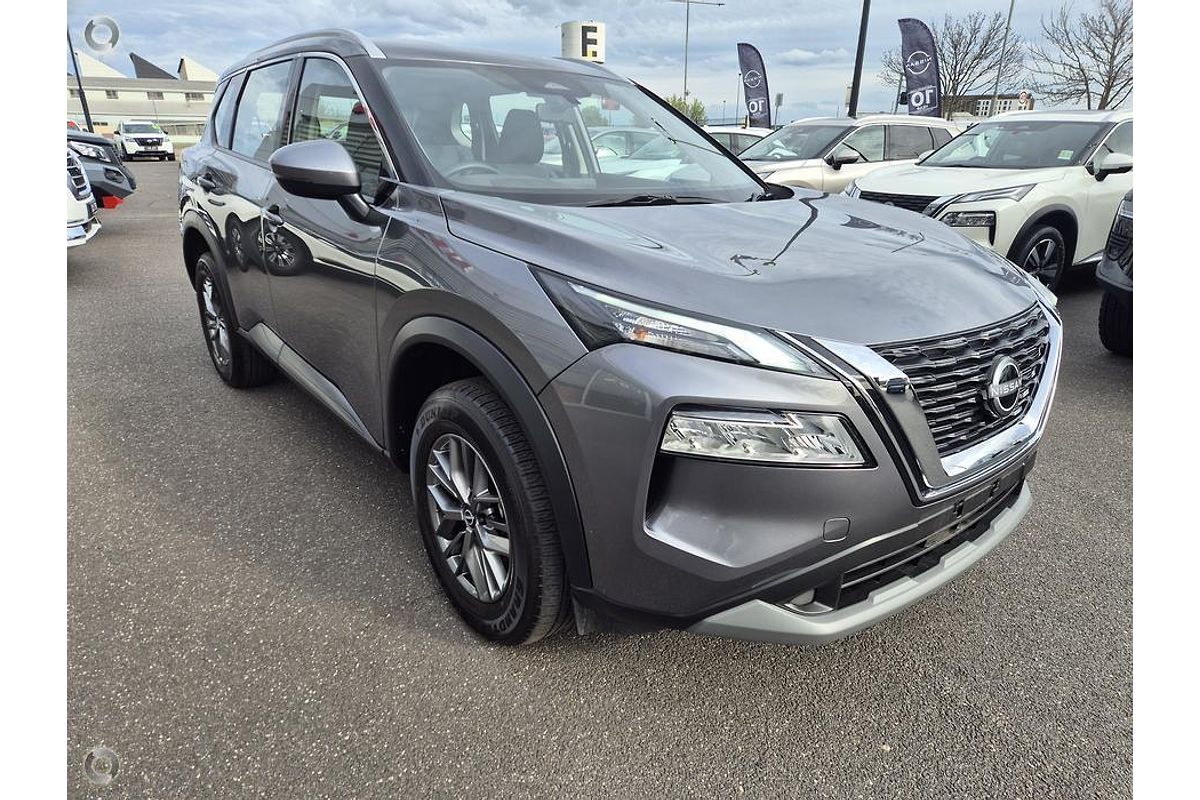 2025 Nissan X-TRAIL ST T33