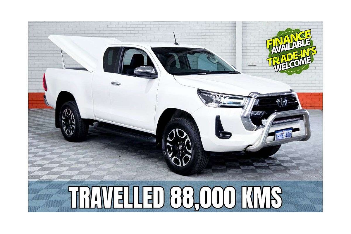 2021 Toyota Hilux SR5 GUN126R 4X4