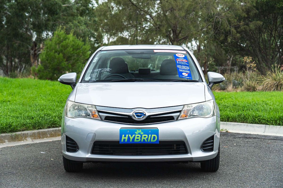 2013 Toyota Corolla AXIO (HYBRID) NKE165