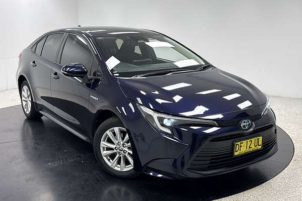 2022 Toyota Corolla Ascent Sport Hybrid ZWE219R