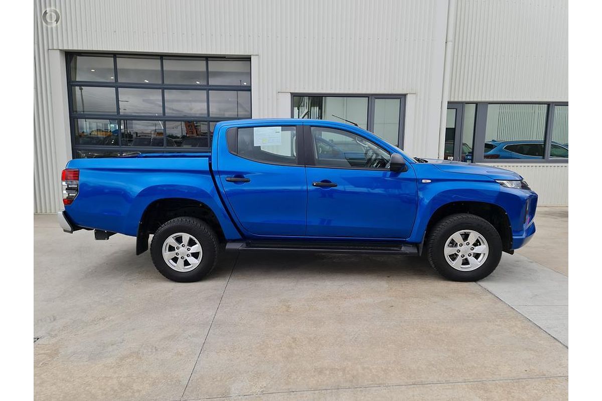 2023 Mitsubishi Triton GLX+ MR 4X4