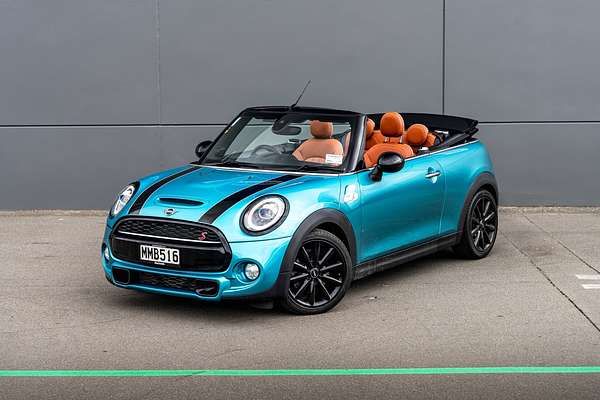 2019 MINI Cooper Convertible2.0Pt/7At
