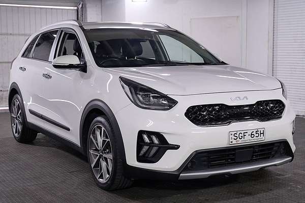 2021 Kia Niro Hybrid Sport DE