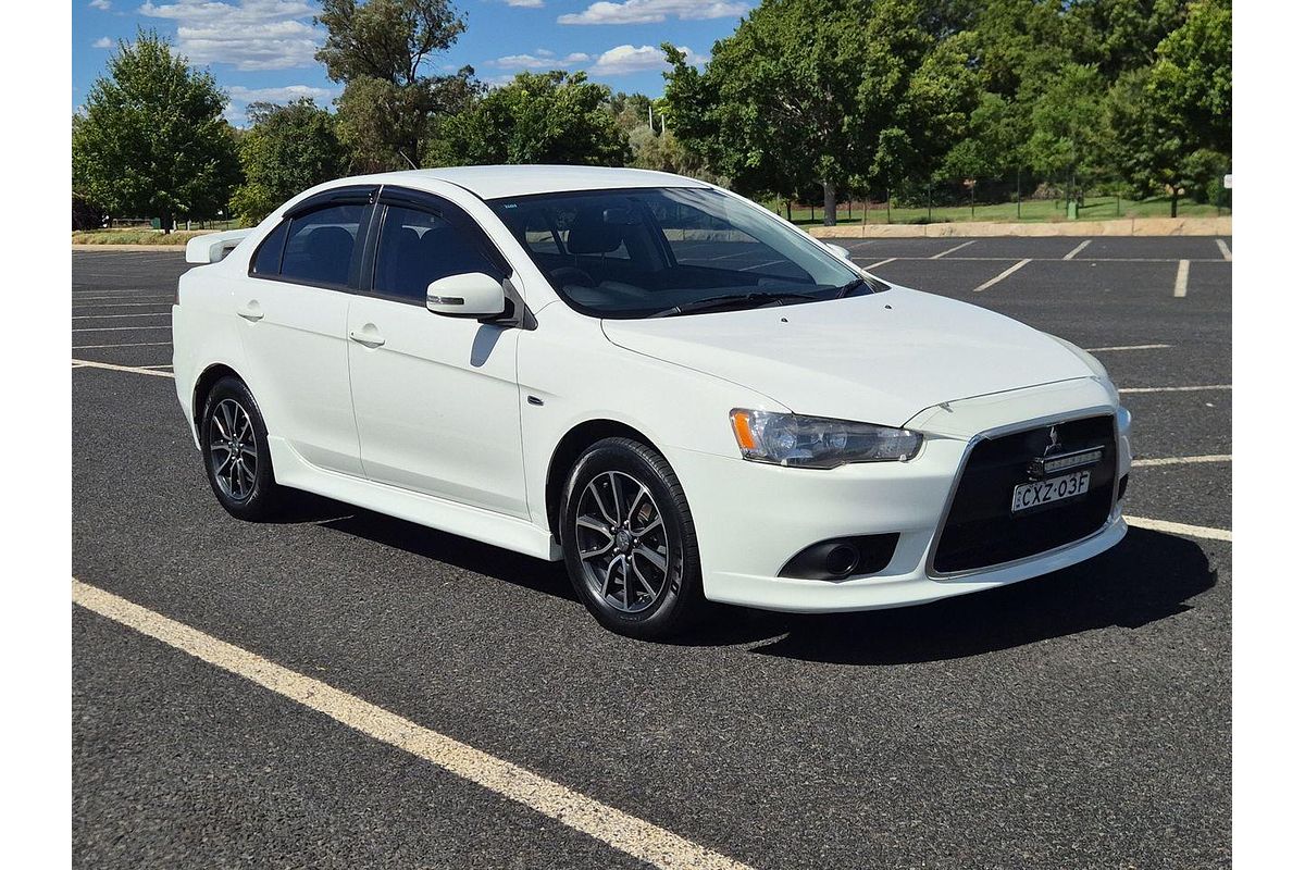 2015 Mitsubishi Lancer ES Sport CF