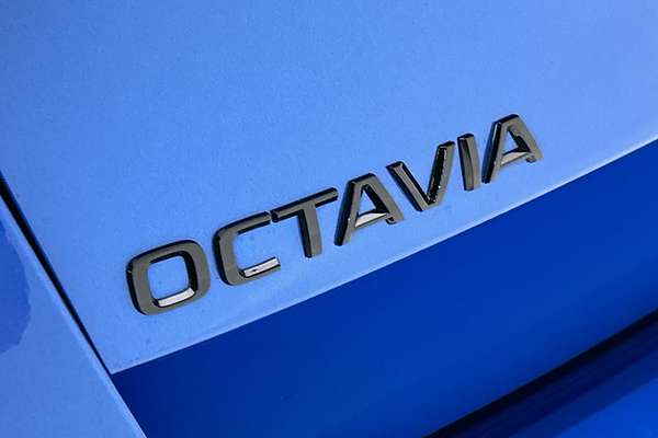 2023 SKODA Octavia RS NX thumb-21