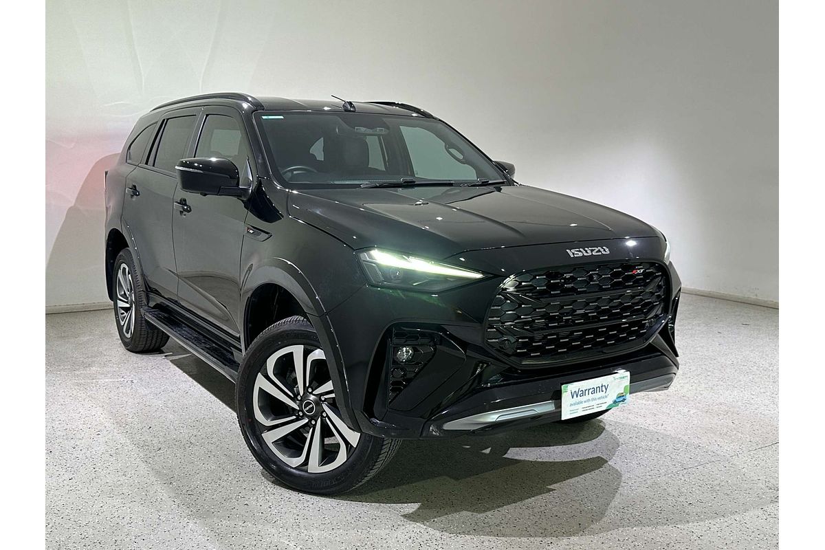 2025 Isuzu MU-X X-TERRAIN
