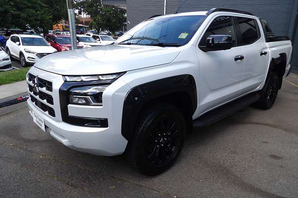 2025 Mitsubishi Triton GSR MV 4X4