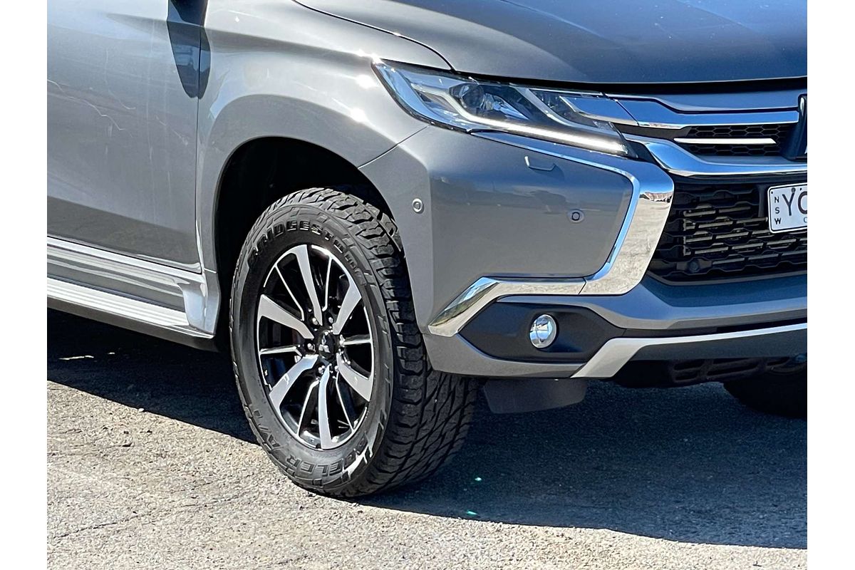 2016 Mitsubishi Pajero Sport Exceed QE