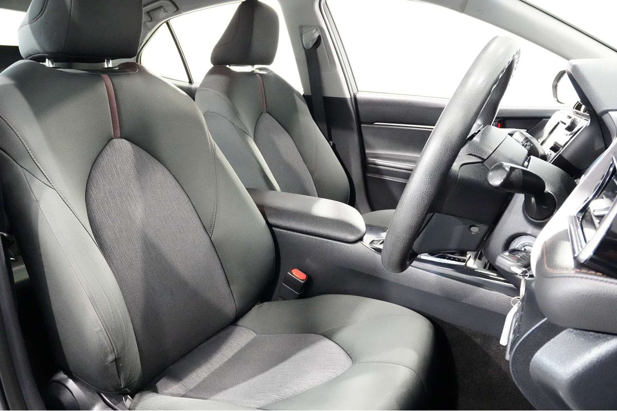 2019 Toyota Camry Ascent ASV70R