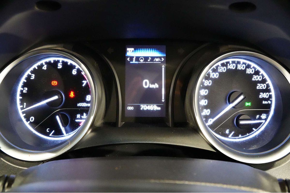 2019 Toyota Camry Ascent ASV70R