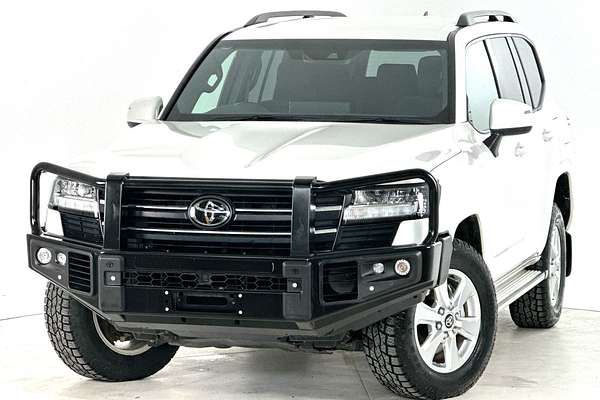 2023 Toyota Landcruiser GXL FJA300R