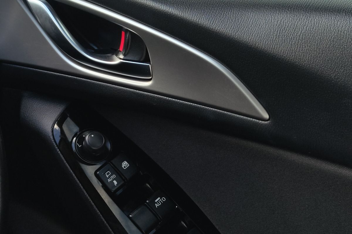 2022 Mazda MX-30 G20e Evolve DR Series