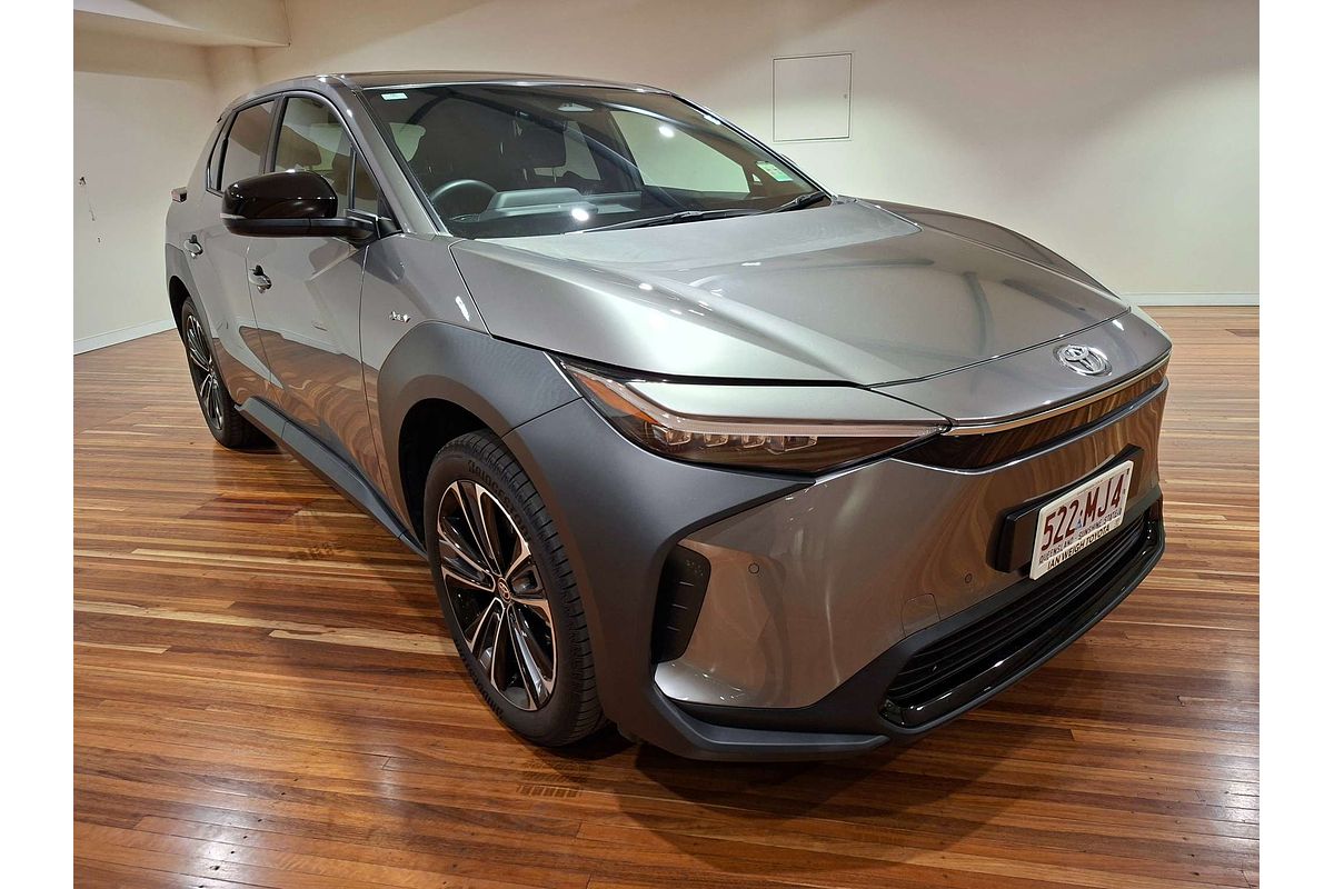 2024 Toyota bZ4X  XEAM10R