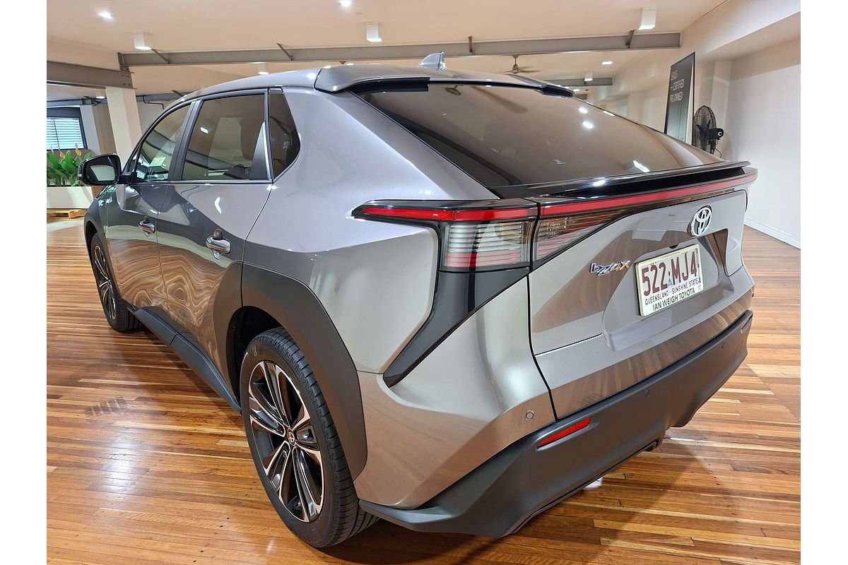 2024 Toyota bZ4X  XEAM10R