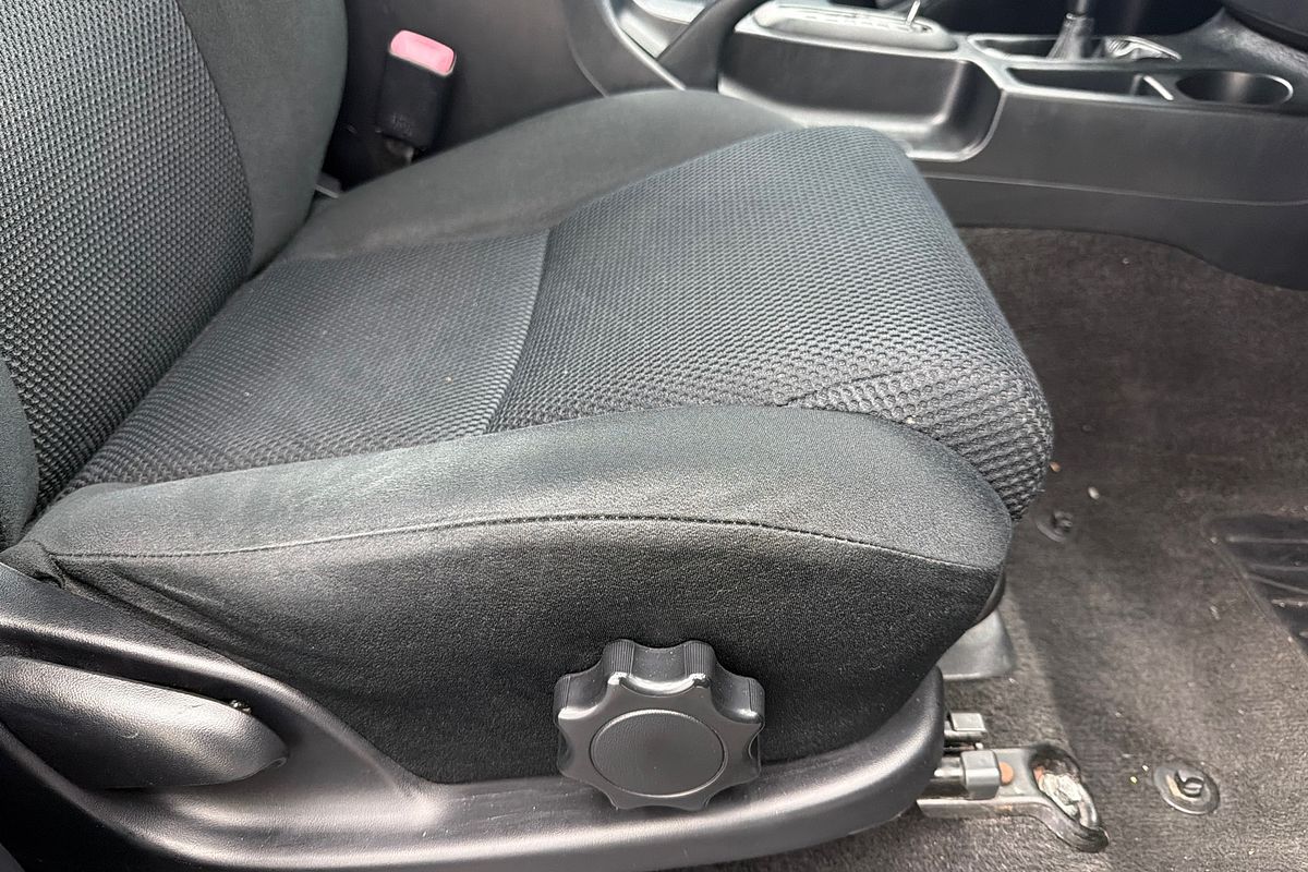 2014 Toyota Hilux SR5 KUN26R 4X4