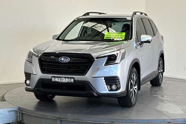 2023 Subaru Forester 2.5i Premium S5