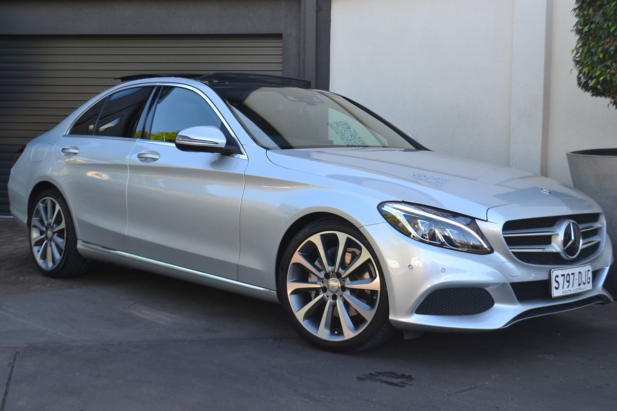 2015 Mercedes-Benz C-Class C250 W205