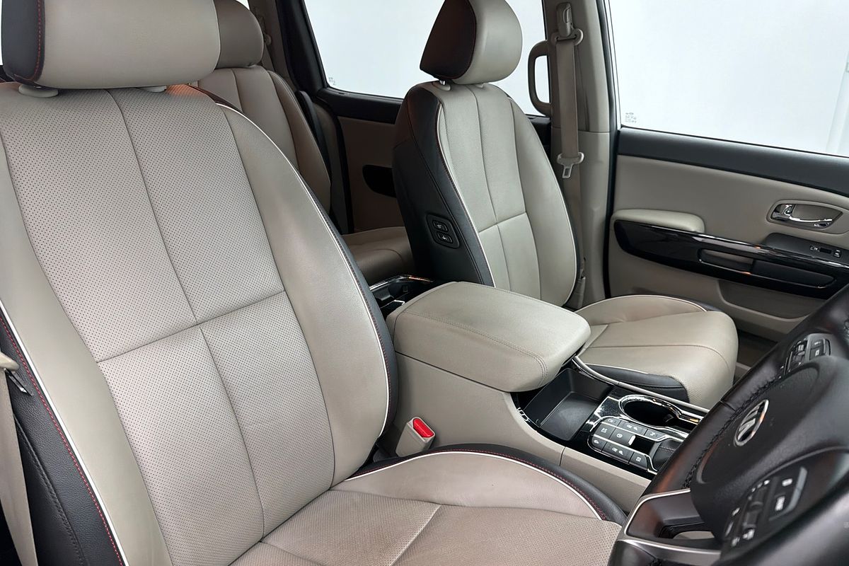 2019 Kia Carnival Platinum YP