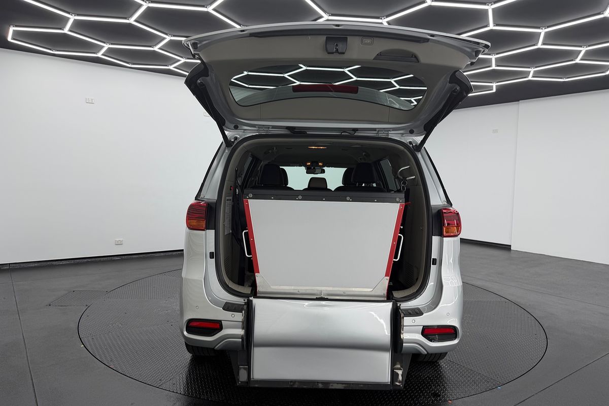 2019 Kia Carnival Platinum YP