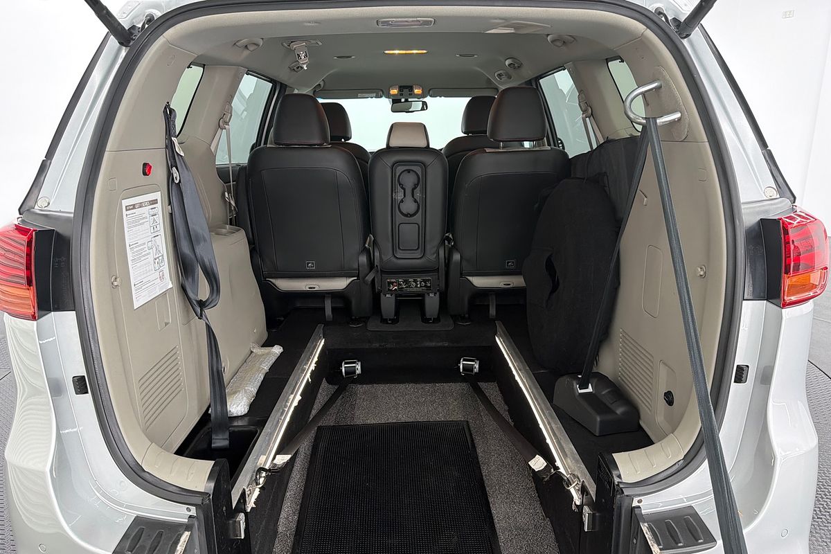 2019 Kia Carnival Platinum YP