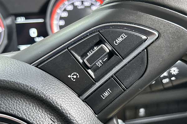 2023 Suzuki Swift GL AZ Series II thumb-17