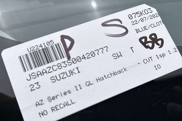 2023 Suzuki Swift GL AZ Series II thumb-23