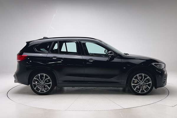 2022 BMW X1 sDrive20i F48 LCI thumb-8