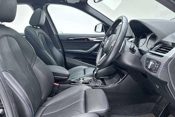 2022 BMW X1 sDrive20i F48 LCI thumb-12