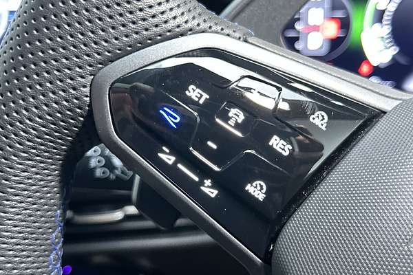 2025 Volkswagen Golf R 8.5 thumb-17