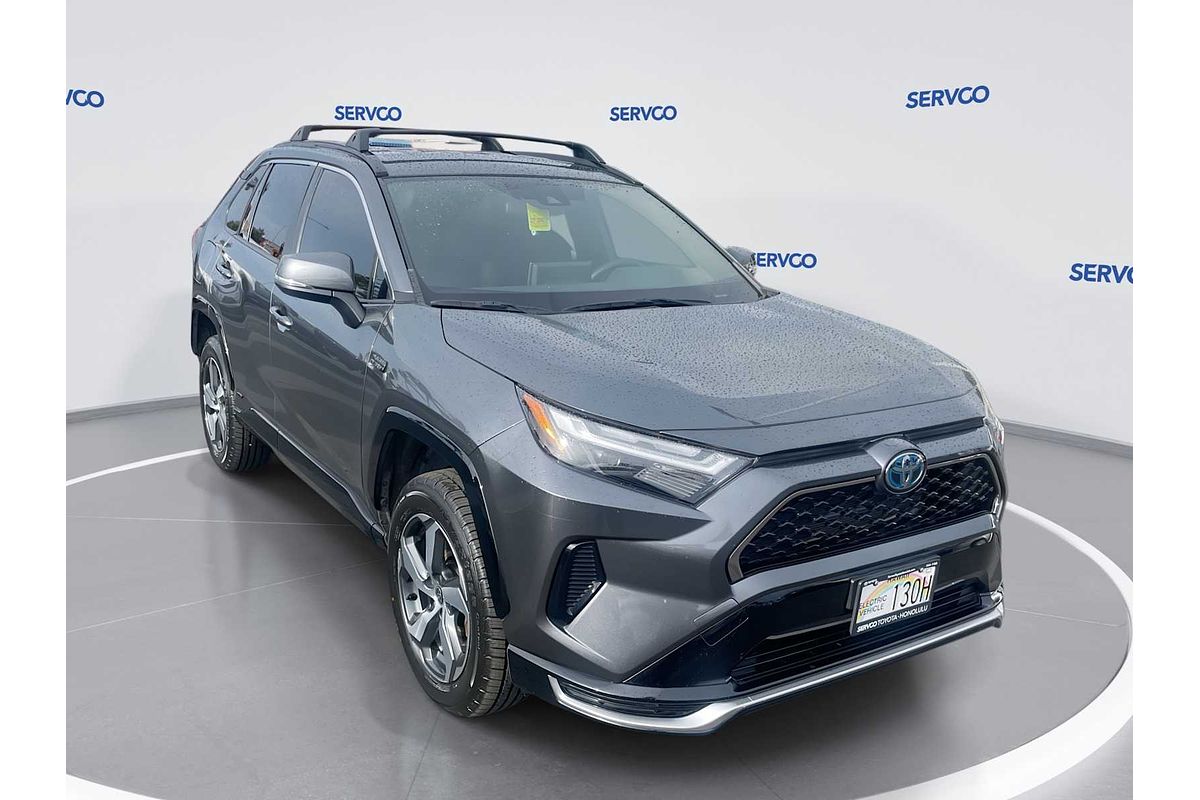 2022 Toyota RAV4 SE