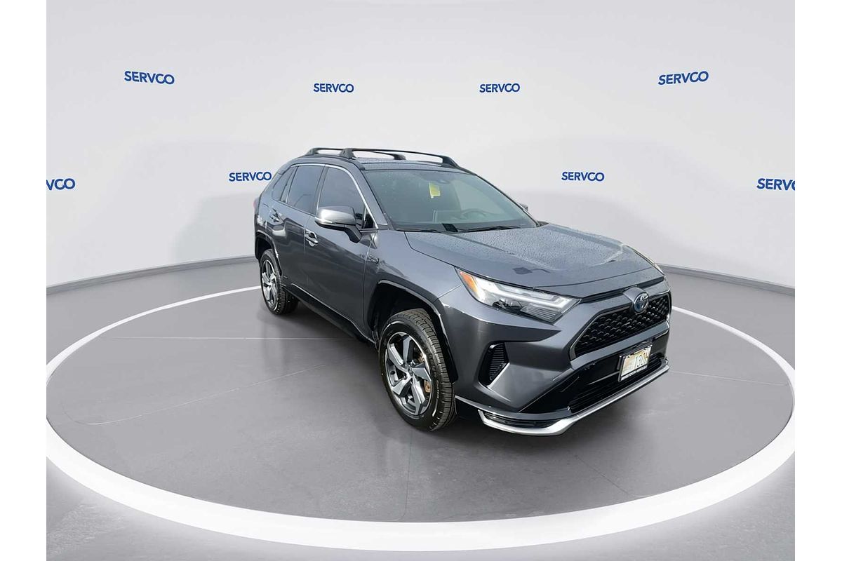 2022 Toyota RAV4 SE
