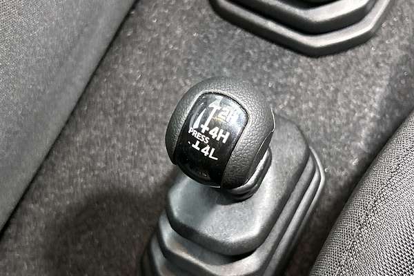 2025 Suzuki Jimny XL JJ thumb-17