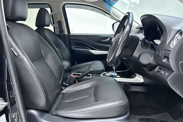 2019 Nissan Navara ST-X D23 Series 3 4X4 thumb-12