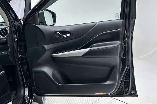 2019 Nissan Navara ST-X D23 Series 3 4X4 thumb-18