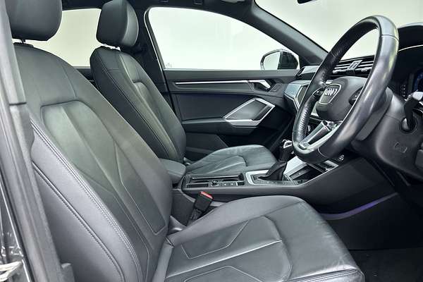 2020 Audi Q3 35 TFSI S line F3 thumb-12